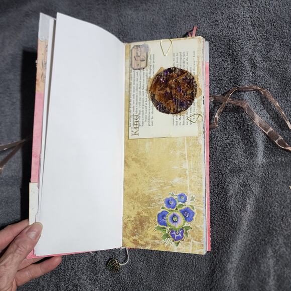 "Pretty Dress" Unique Soft Cover Junk Journal 11in x 5in x 12in, 62 pgs - Picture 6 of 11